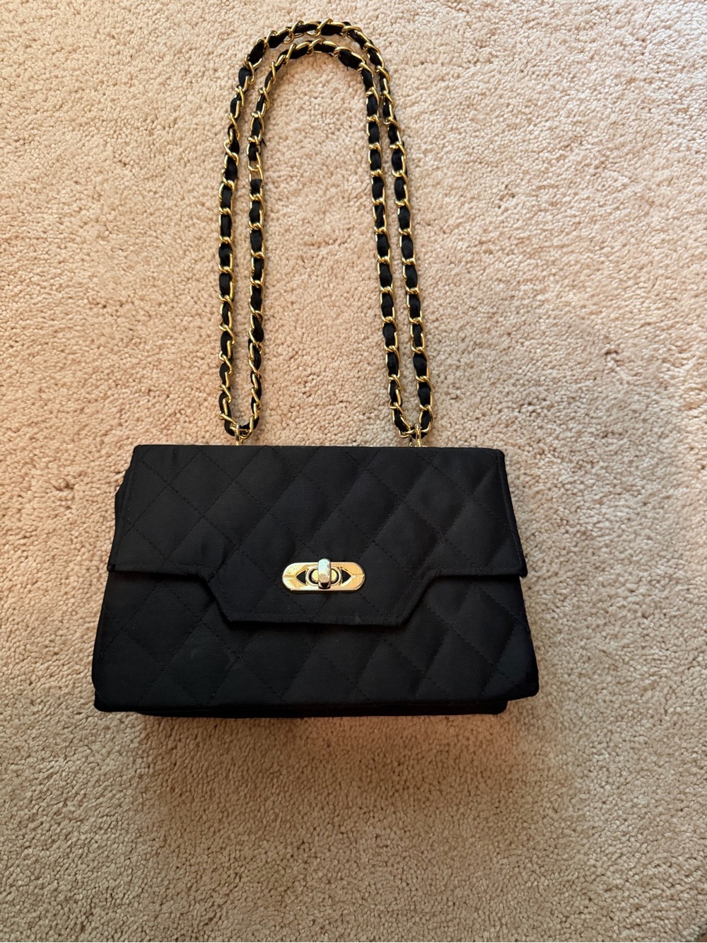 Classic Quilted Black Shoulder Bag with Gold Chain